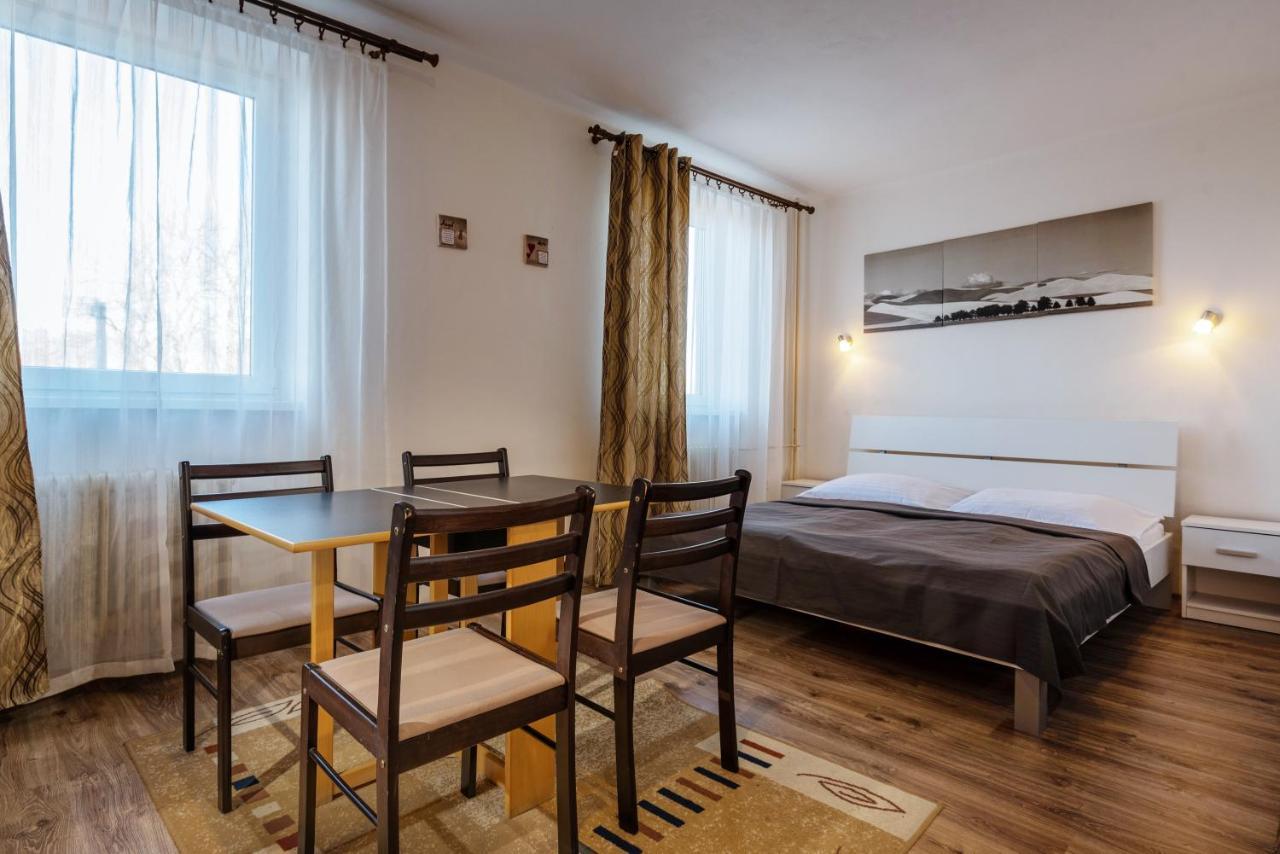 Hotel Poludnica Liptovský Mikuláš Екстериор снимка